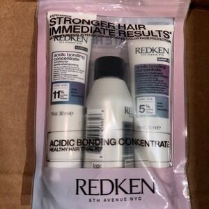 Redken Acidic Bonding Concentrate Travel Kit for Damaged Hair